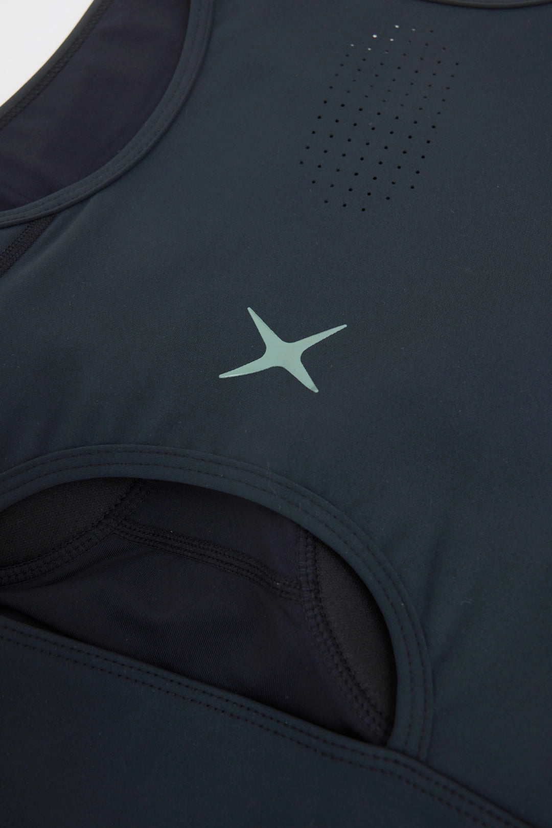 TOP MUJER ACTIVE NEGRO