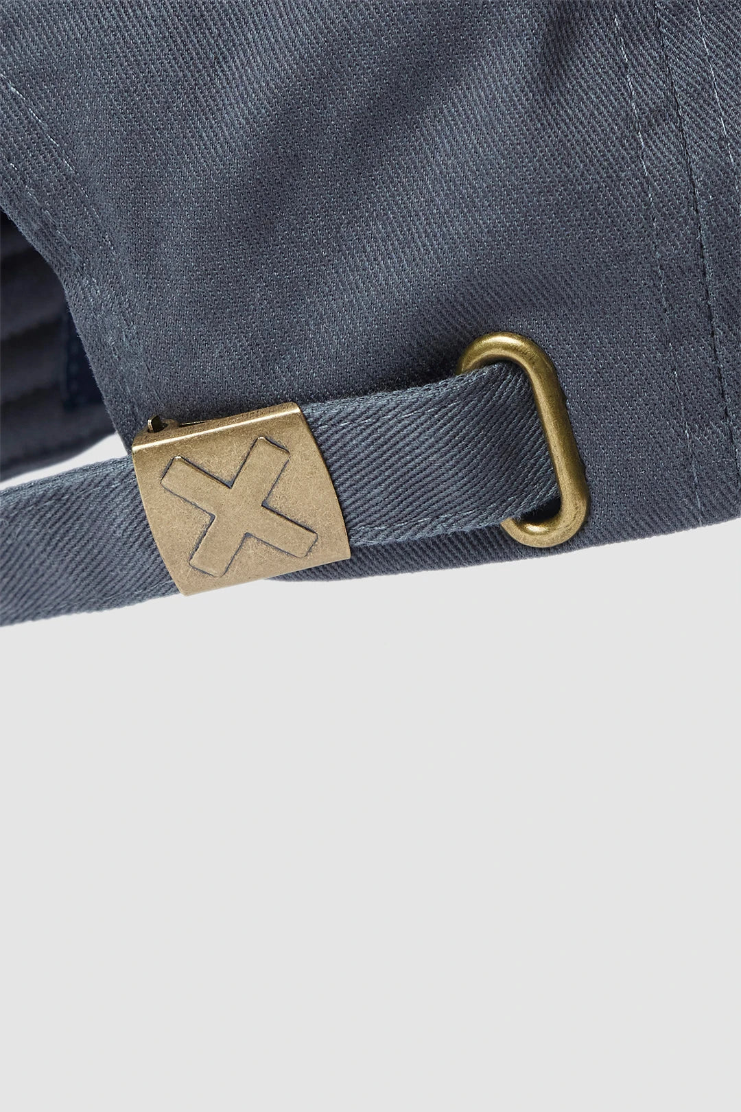 GORRA CLASSIC ANTRACITA