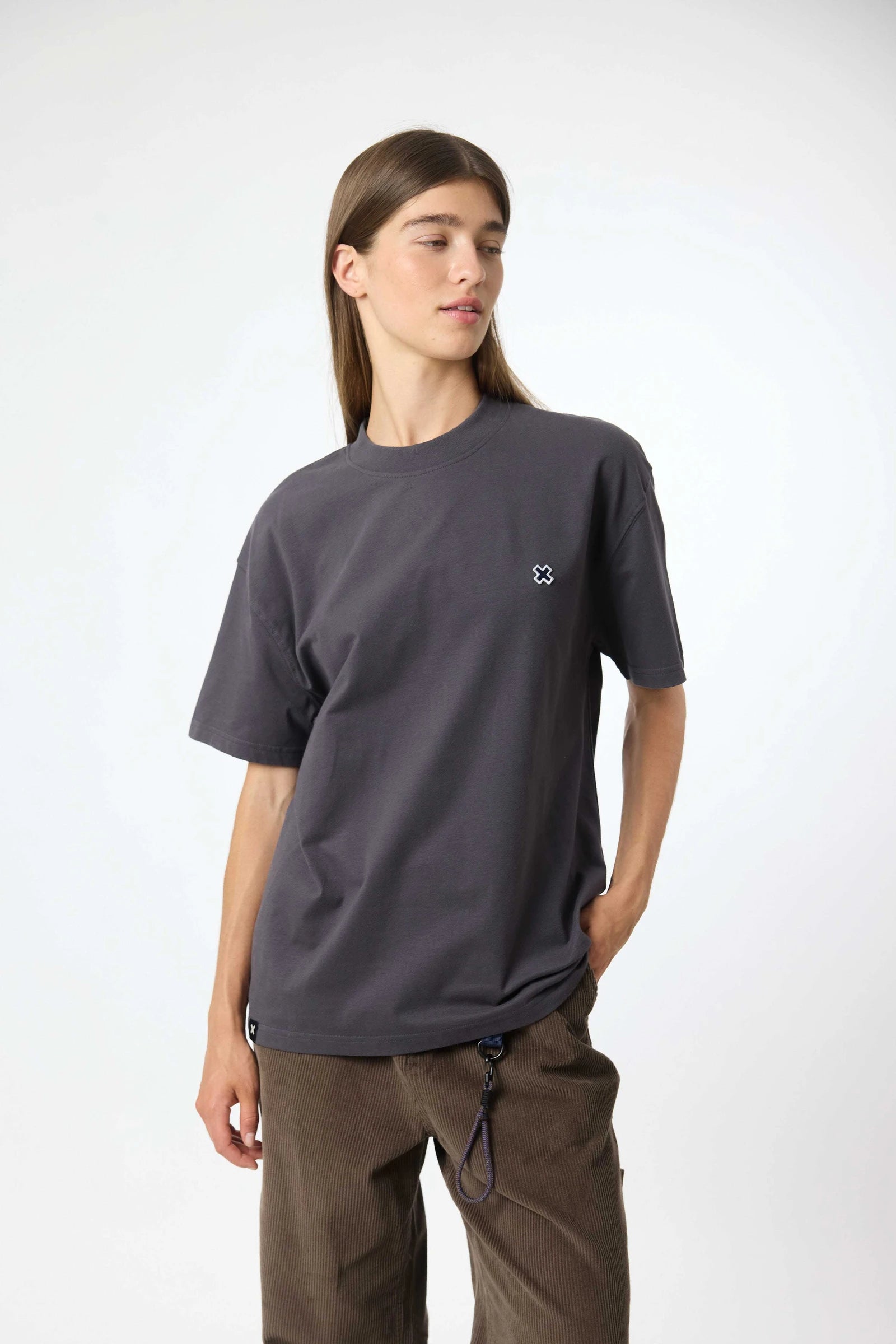 CAMISETA PATCH ANTRACITA thumbnail