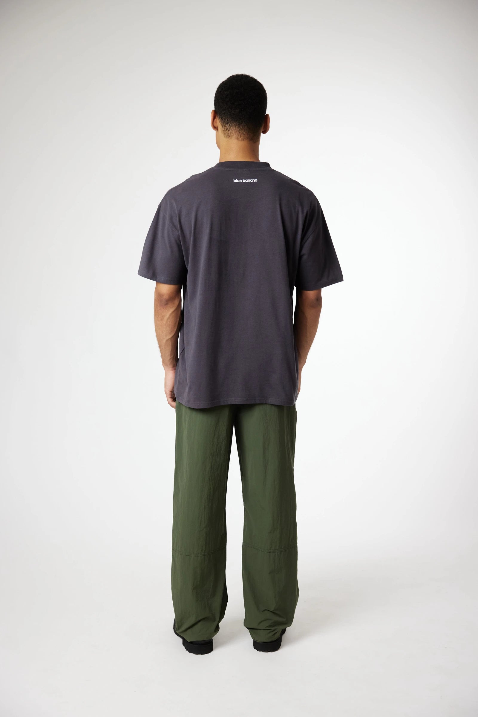 CAMISETA PATCH ANTRACITA thumbnail