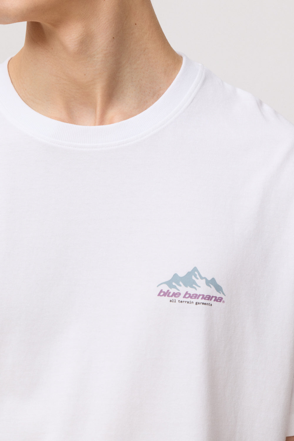 CAMISETA PEAK BLANCA