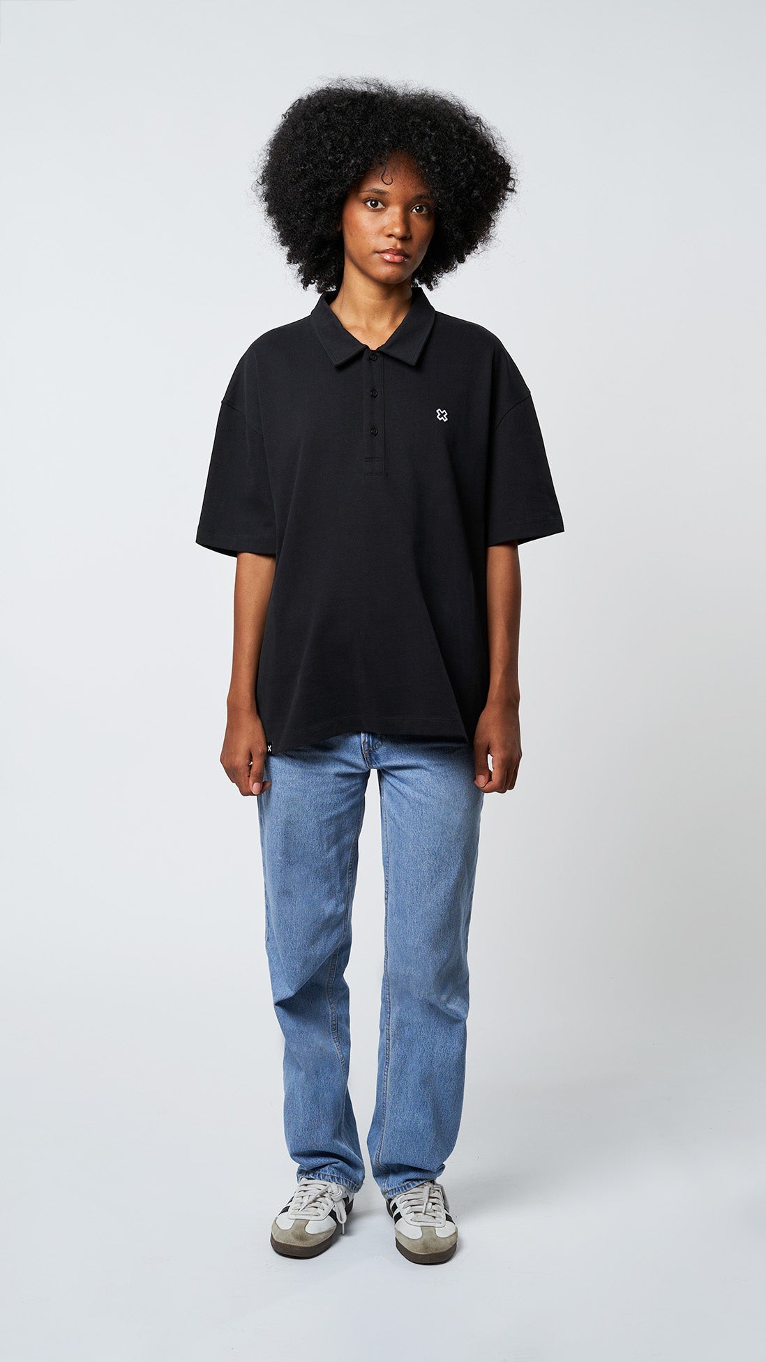 POLO PATCH NEGRO thumbnail