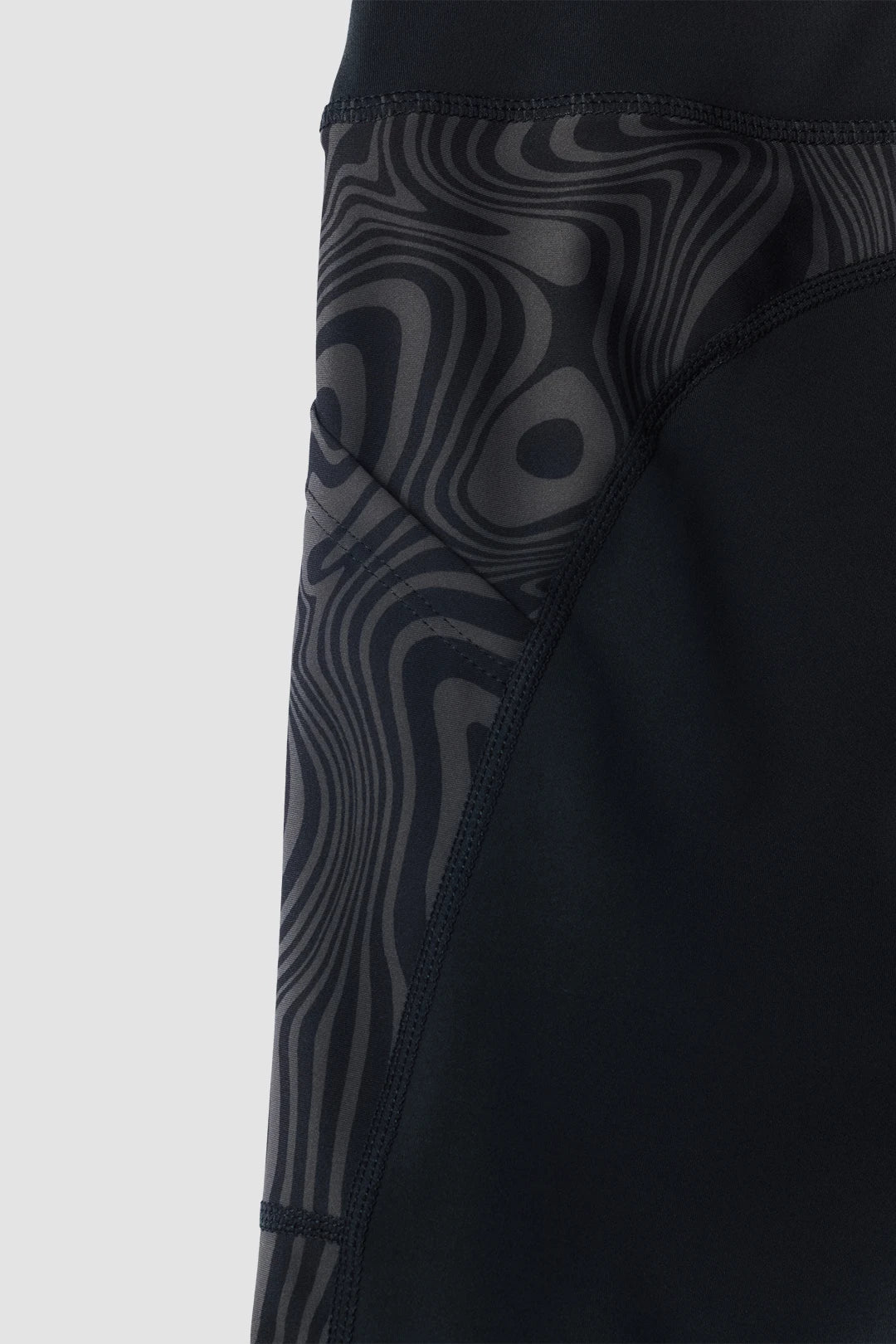 LEGGINGS MUJER TRAIN NEGROS thumbnail