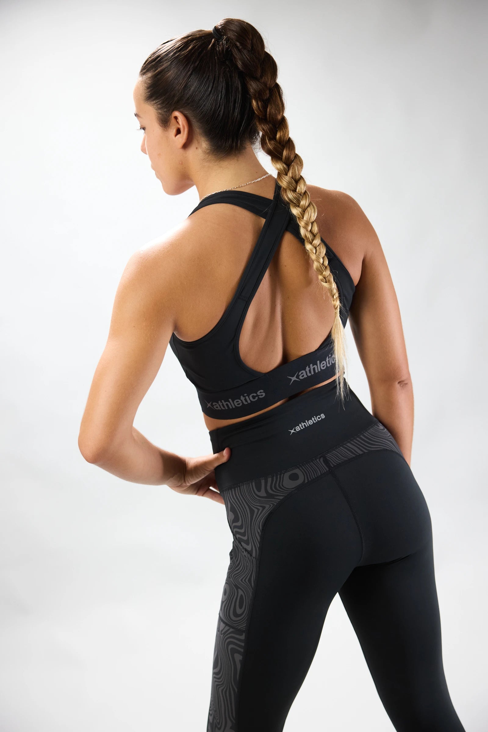 LEGGINGS MUJER TRAIN NEGROS thumbnail