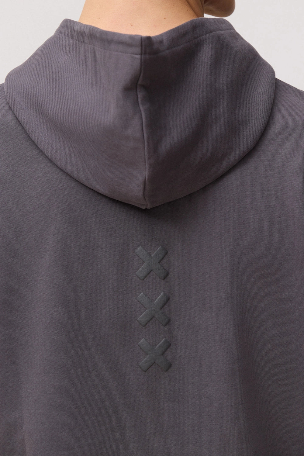 SUDADERA CON CAPUCHA BONFIRE ANTRACITA