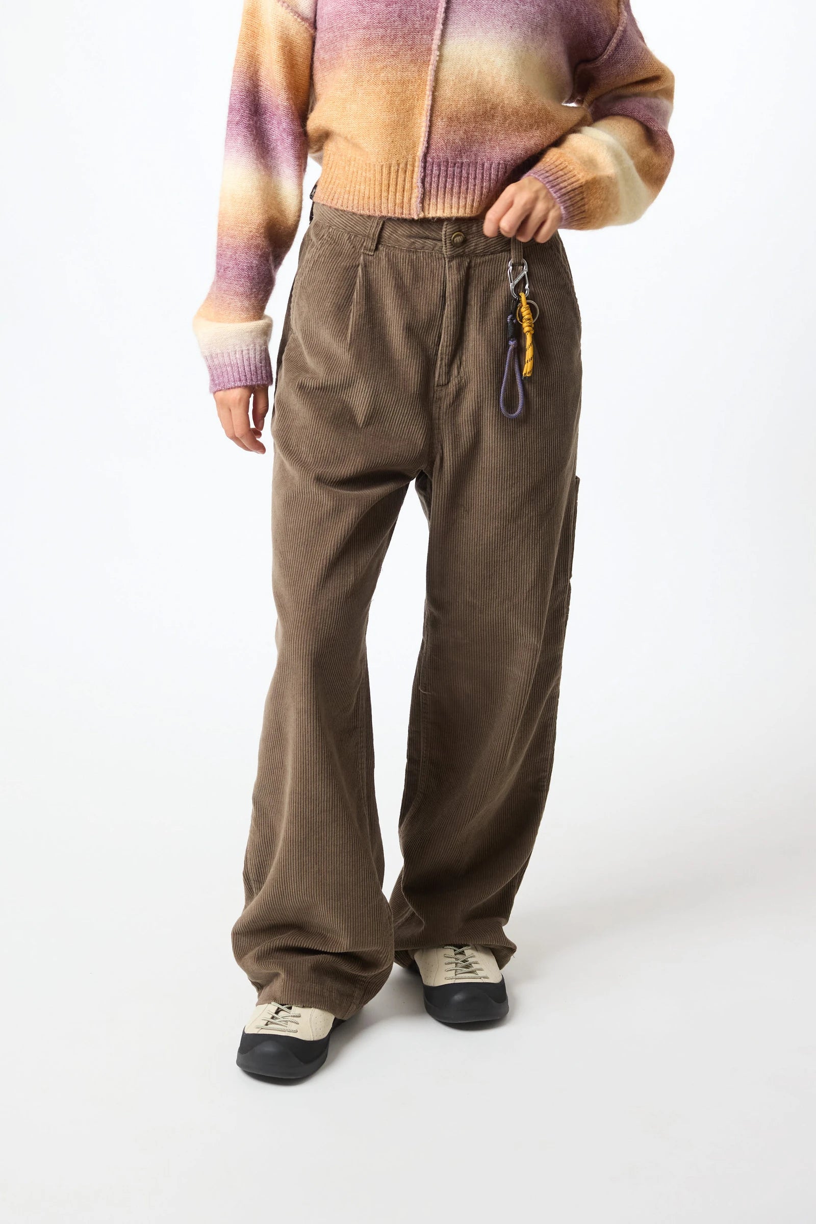 PANTALÓN STRAIGHT MUJER MIMI MARRÓN thumbnail