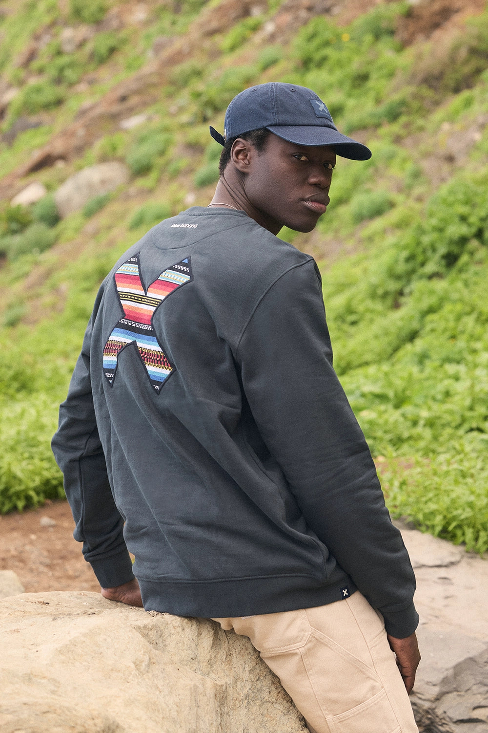 ANTHRACITE CLASSIC CREW