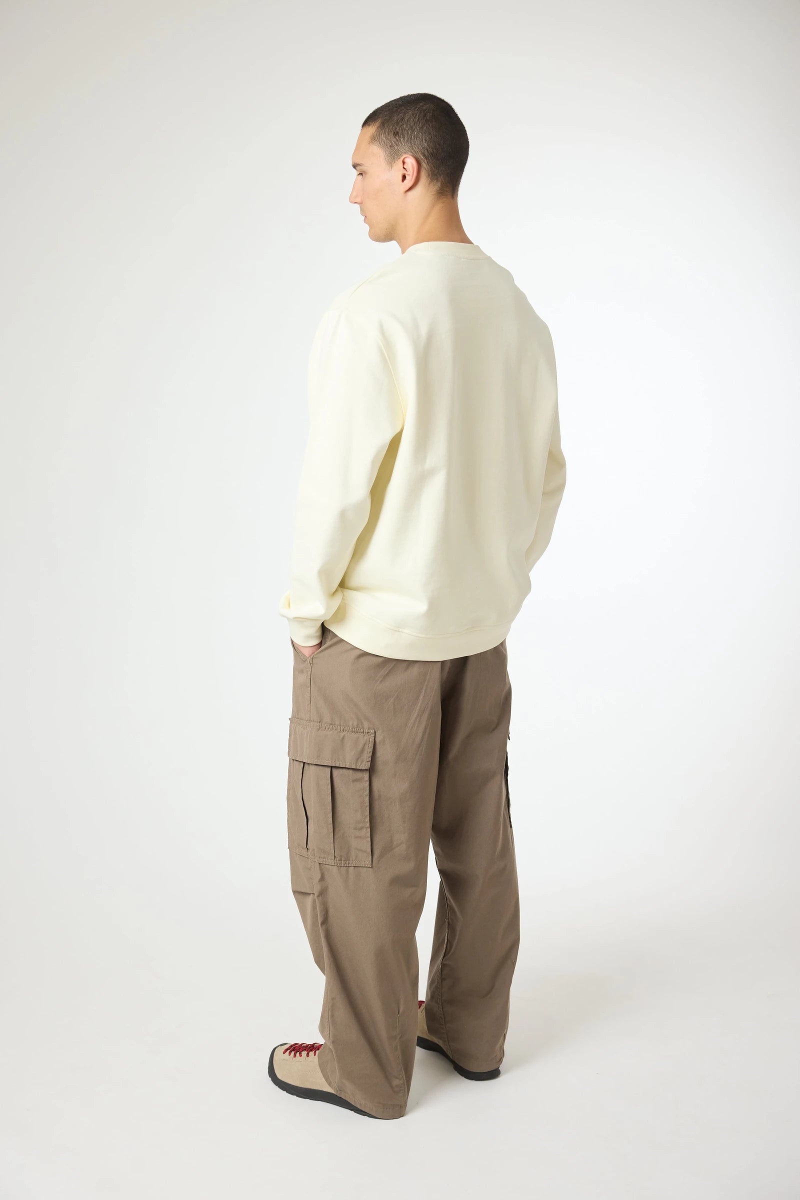 SUDADERA AMSTERDAM CREMA thumbnail