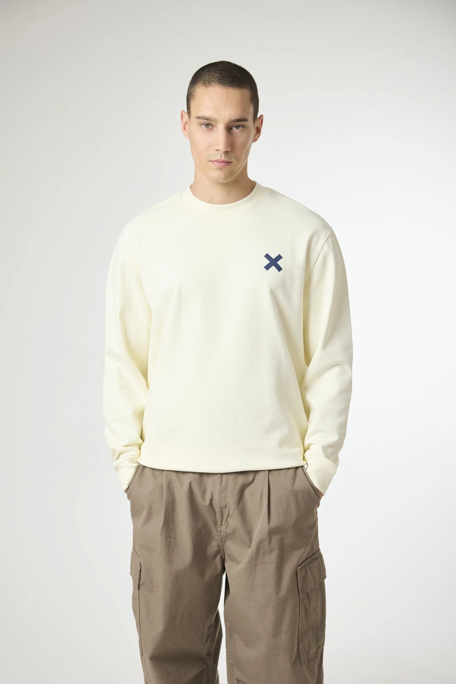 SUDADERA AMSTERDAM CREMA thumbnail