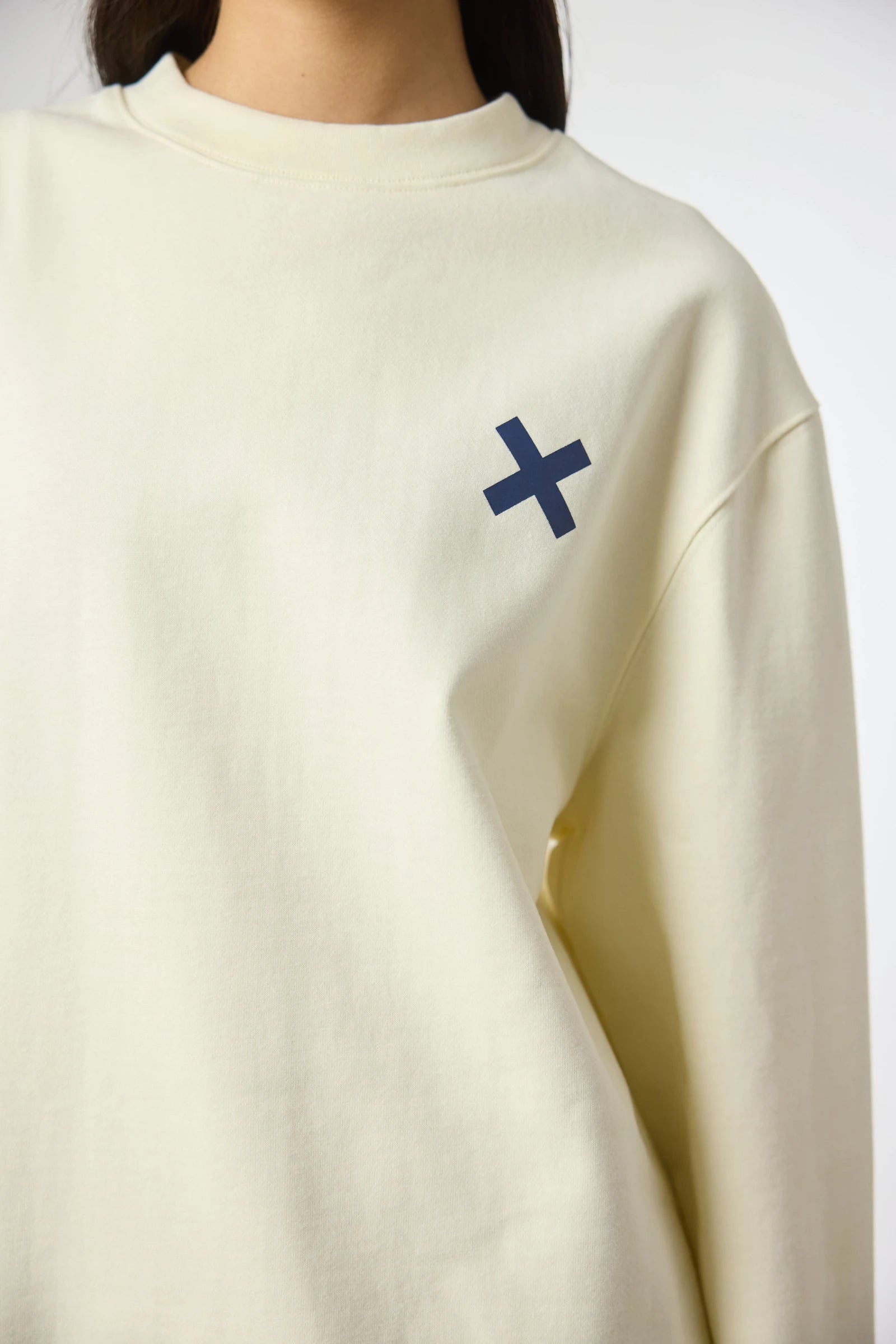 SUDADERA AMSTERDAM CREMA thumbnail