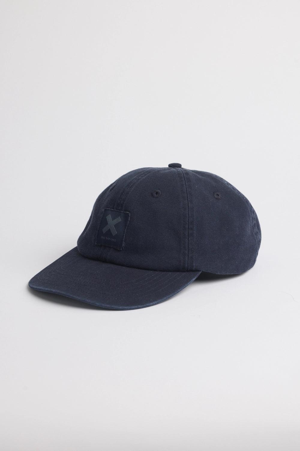 NAVY ICONIC CAP