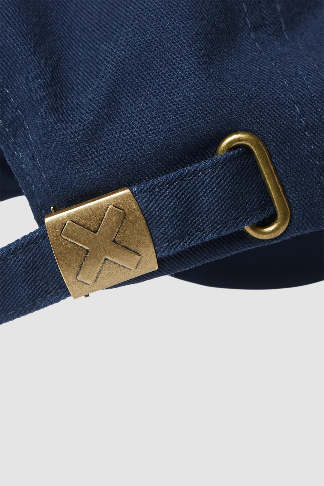 GORRA CLASSIC IMPERIAL BLUE thumbnail