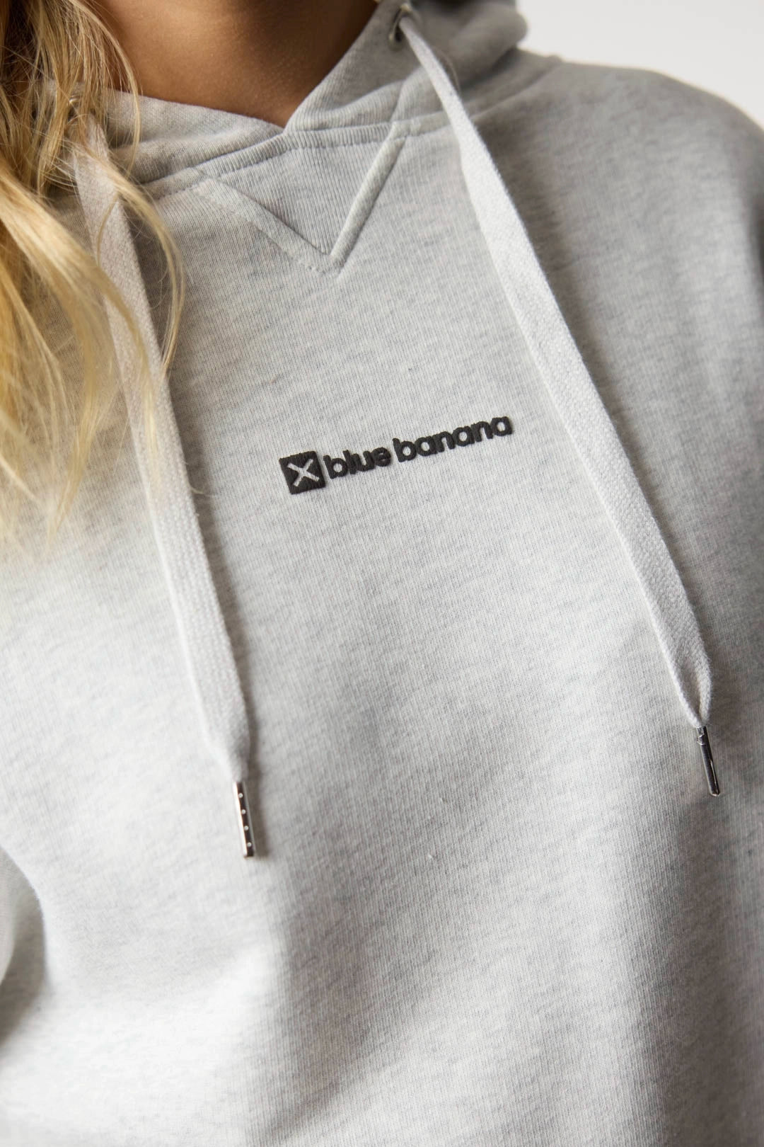 SUDADERA CON CAPUCHA CLEAN LIGHT GREY MELANGE