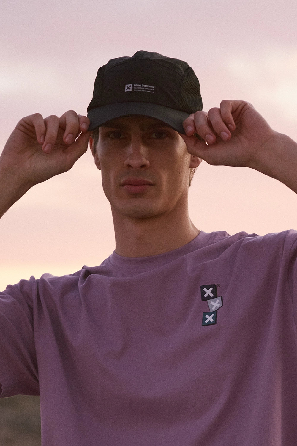 GORRA MOUNTAIN NEGRA