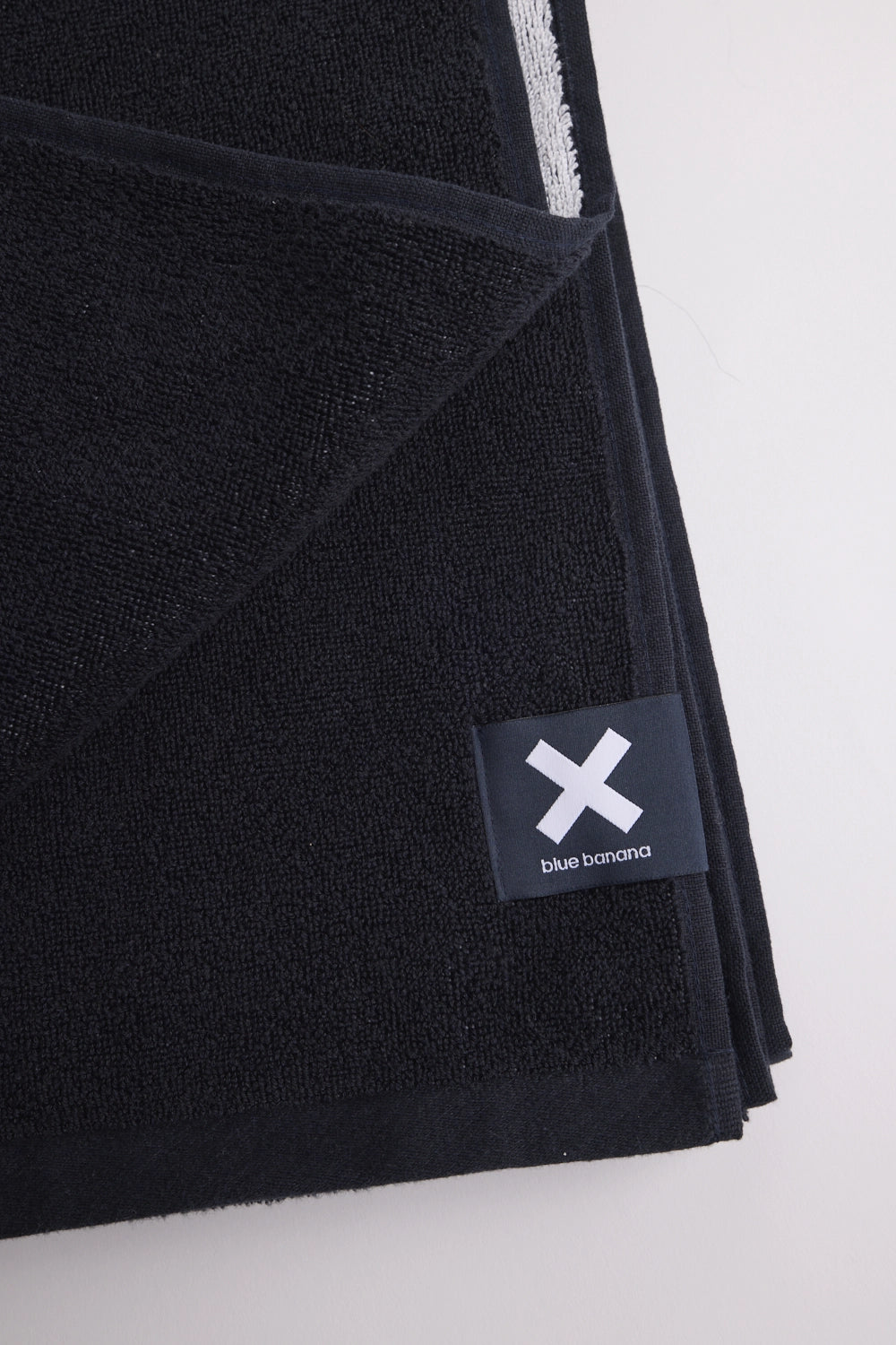 TOALLA GRAVITY AZUL MARINO