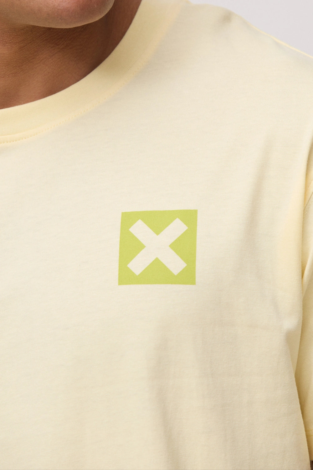 CAMISETA NATURE LIGHT YELLOW