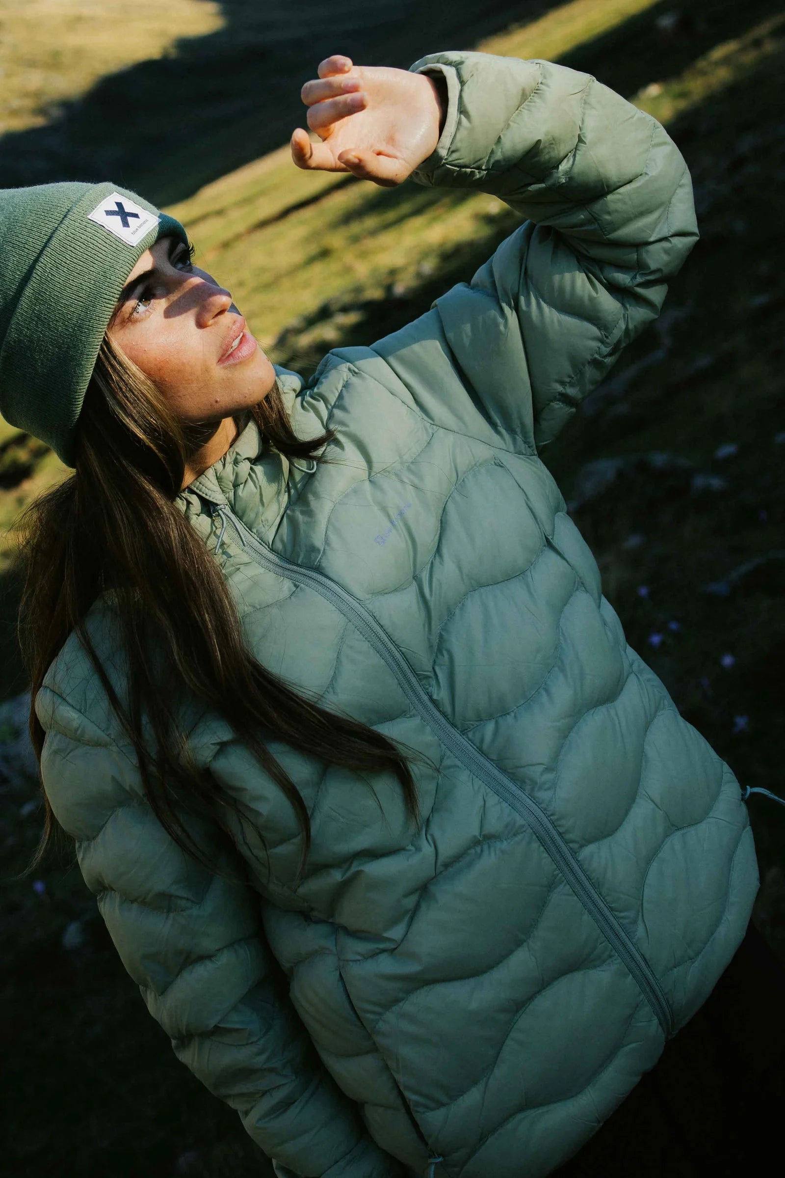 PACK PUFFER BLIZZARD PISTACHO + CAMISETA PATCH ANTRACITA