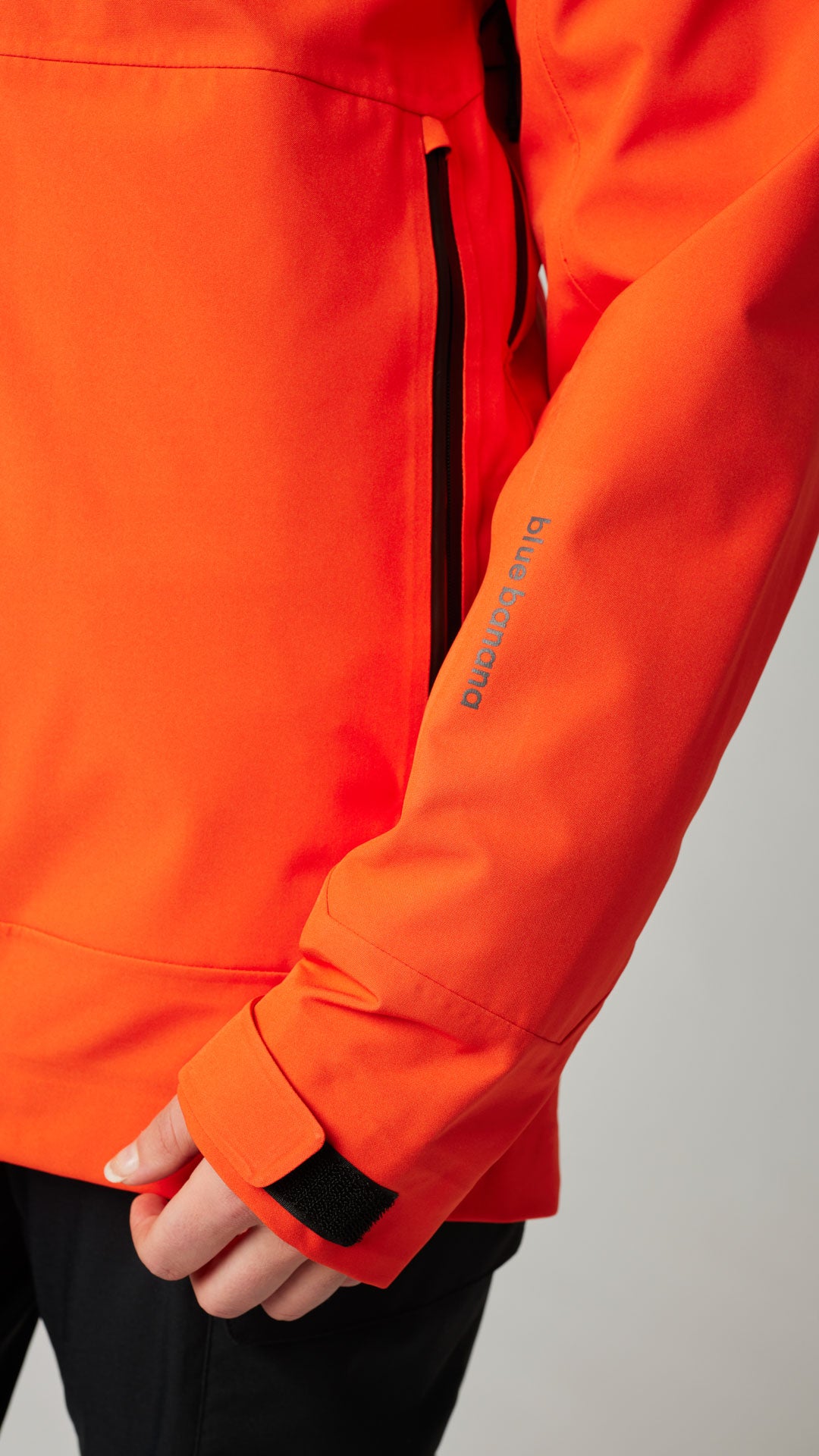 ABRIGO KILI ROJO thumbnail