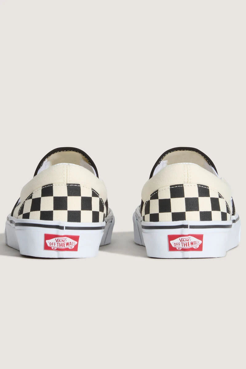 BLACK CLASSIC SLIP-ON VANS SNEAKERS thumbnail