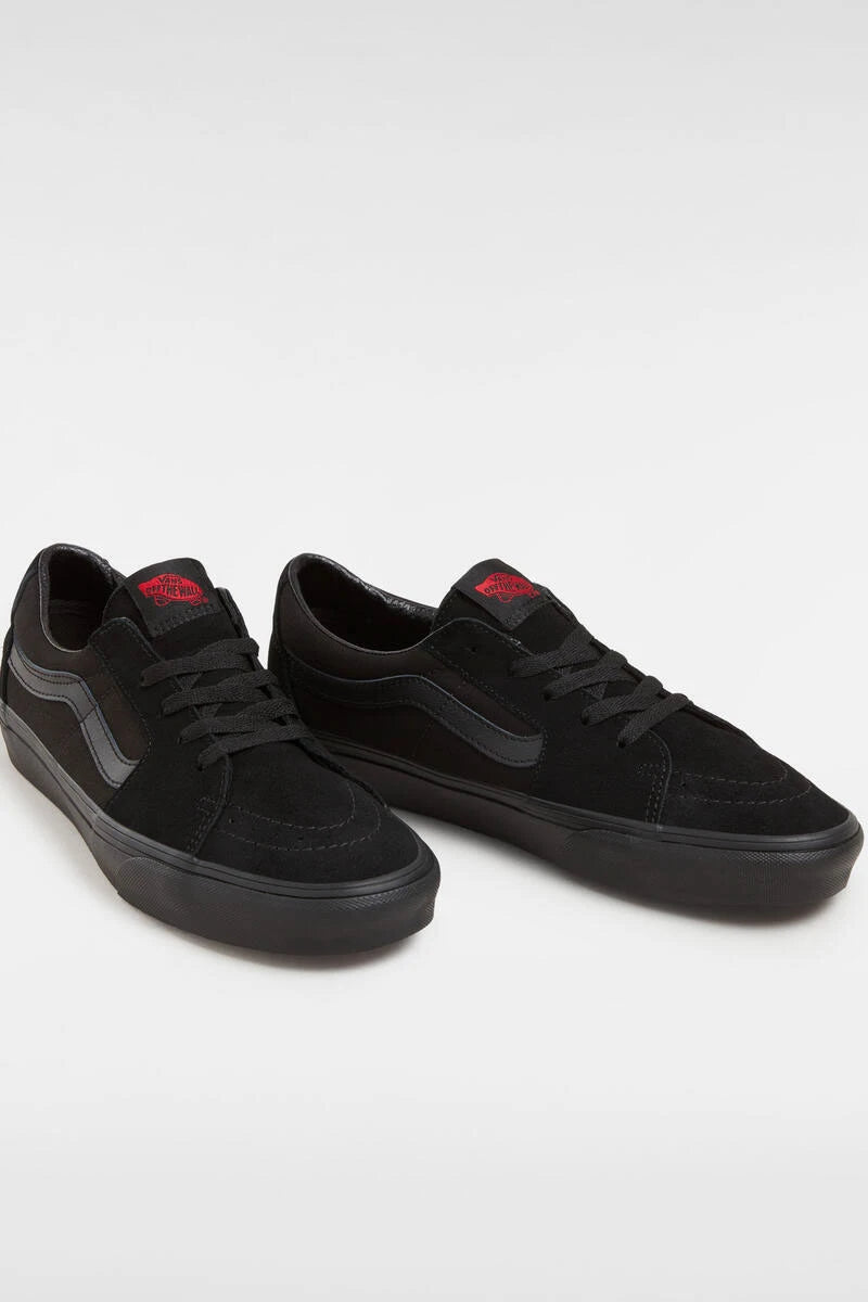BLACK SK8-LOW VANS SNEAKERS thumbnail