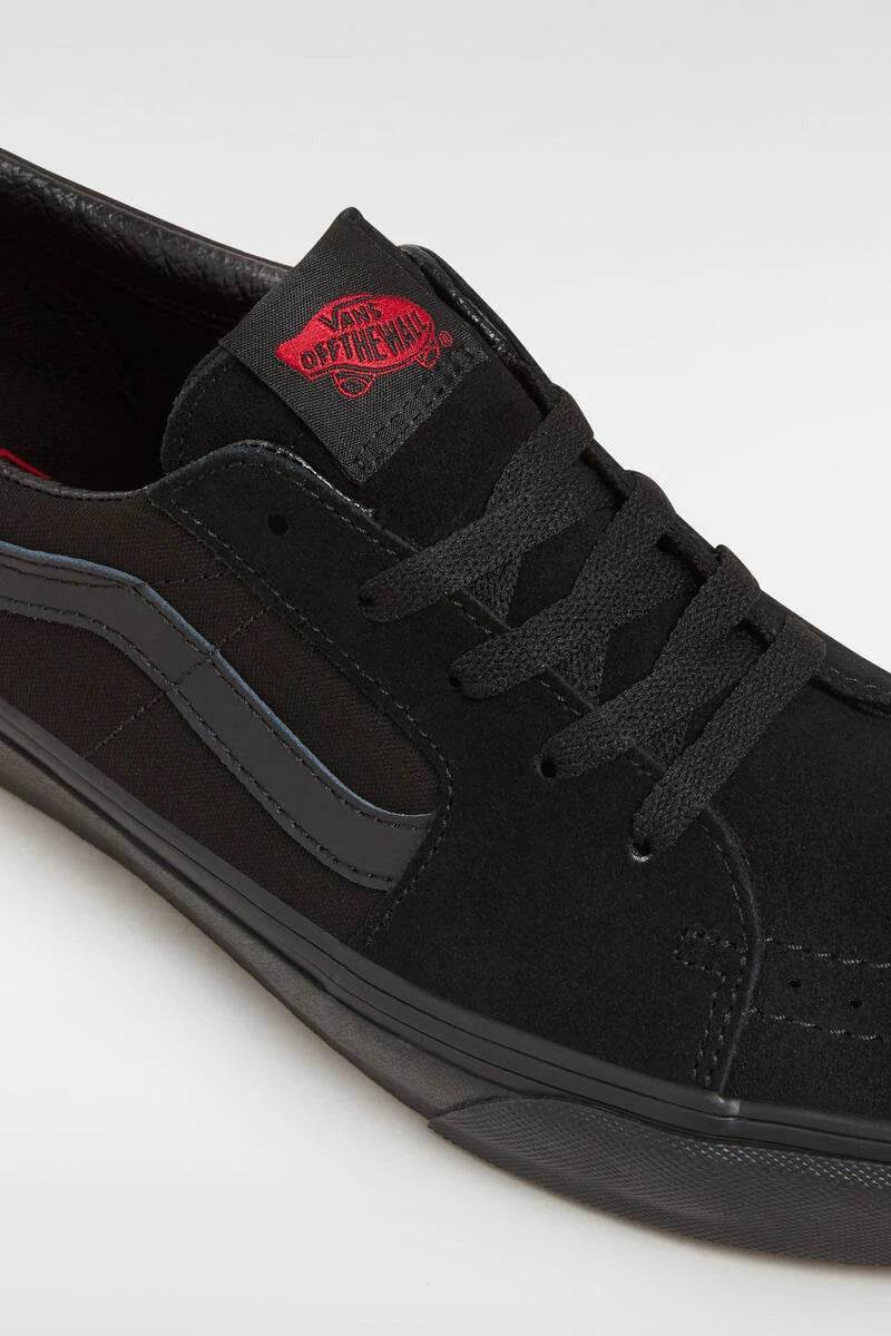 BLACK SK8-LOW VANS SNEAKERS thumbnail