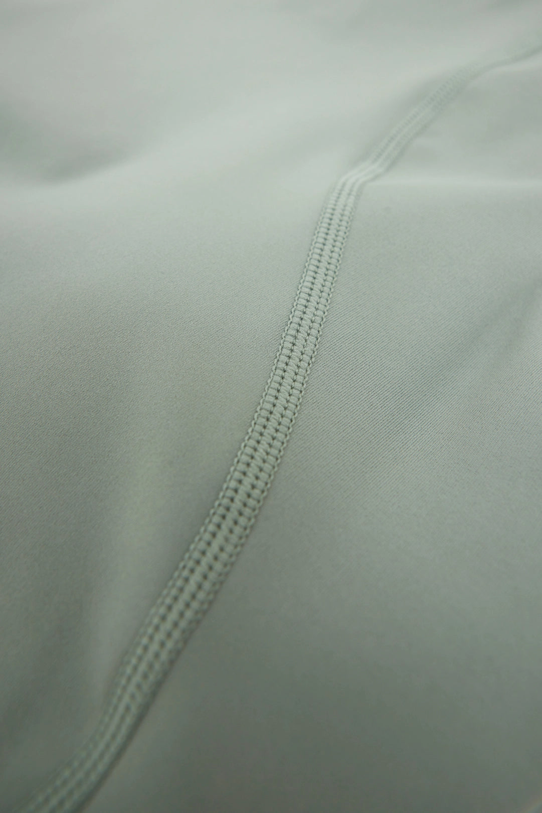 OLIVE GREEN WASHED ACTIVE WOMAN TOP