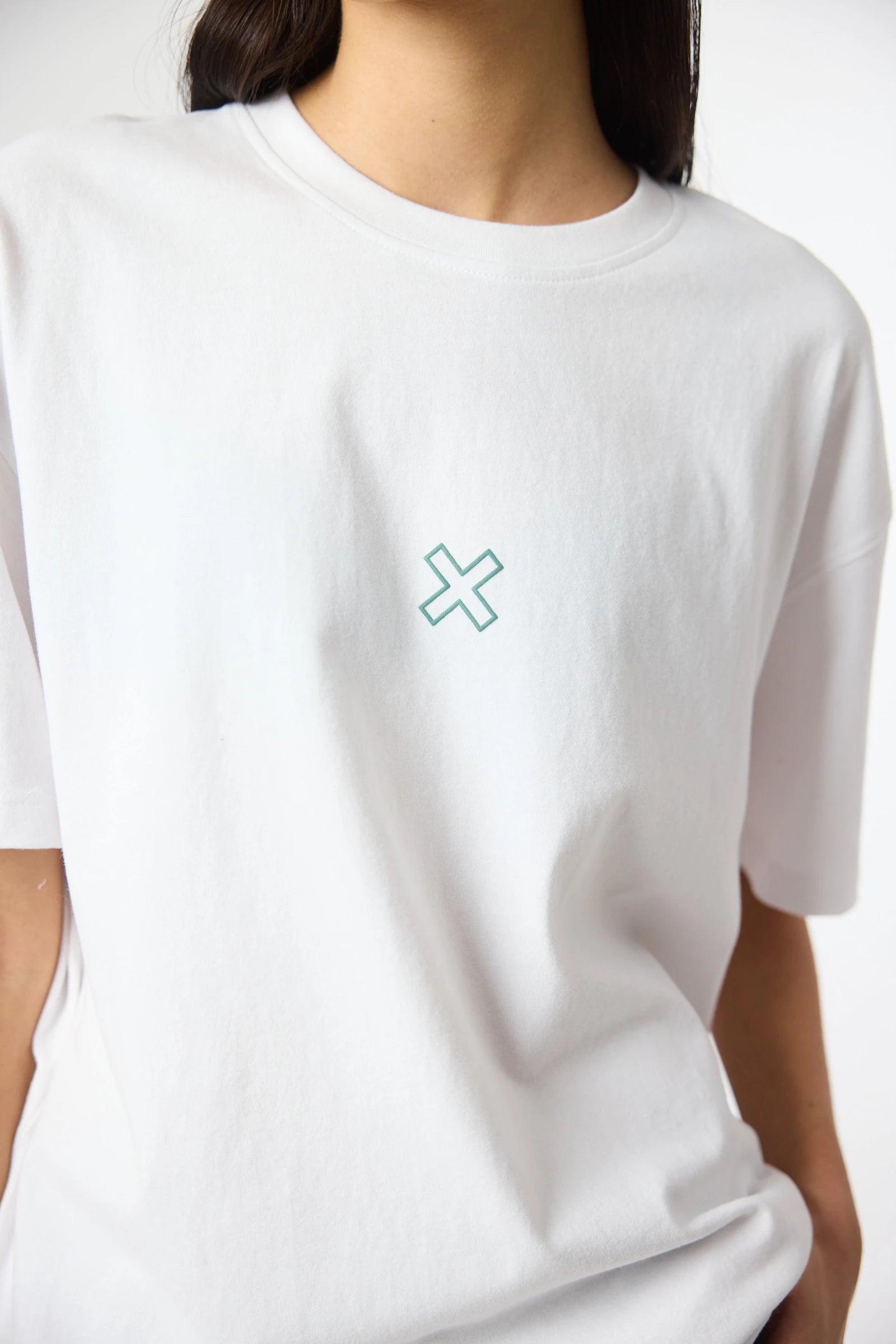 WHITE BONFIRE TEE