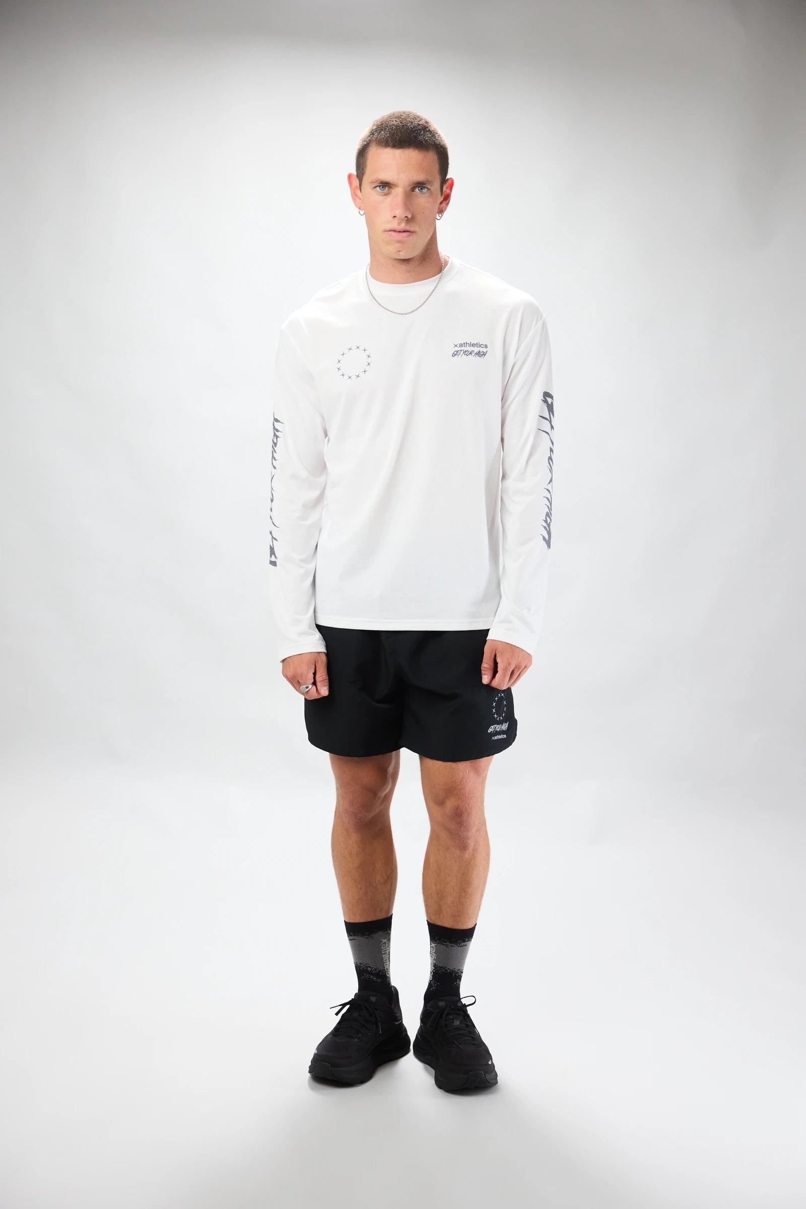 CAMISETA MANGA LARGA CLUB BLANCA thumbnail