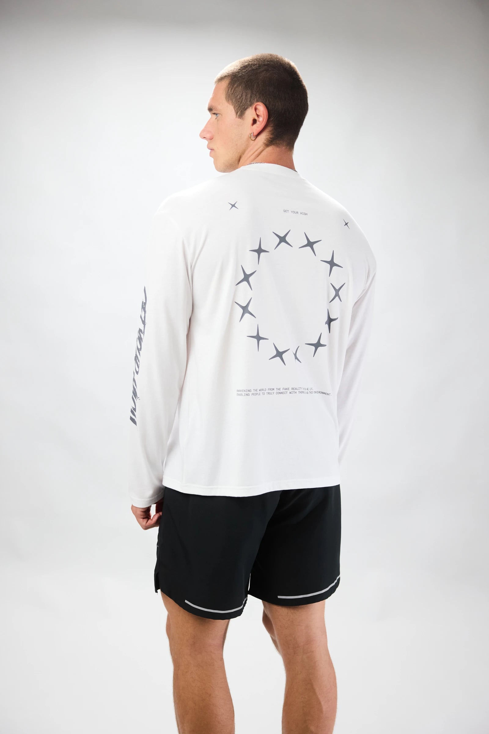 CAMISETA MANGA LARGA CLUB BLANCA thumbnail