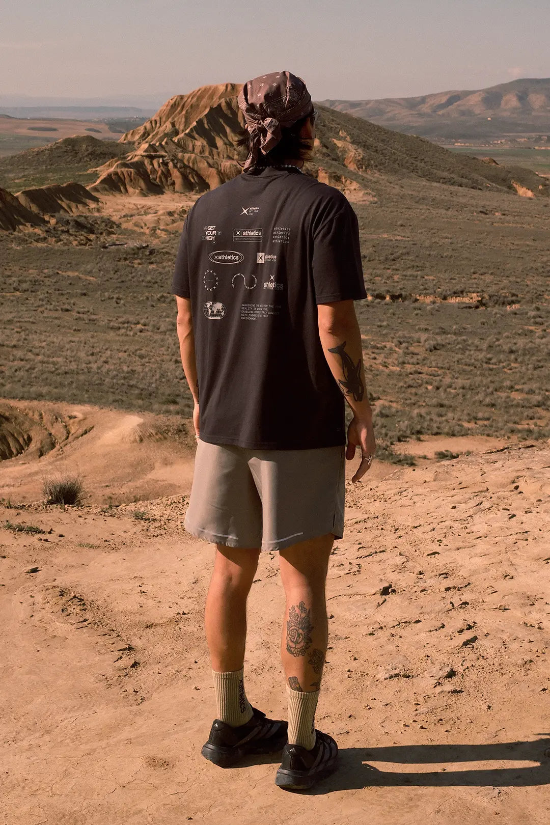 BLACK FAST TEE